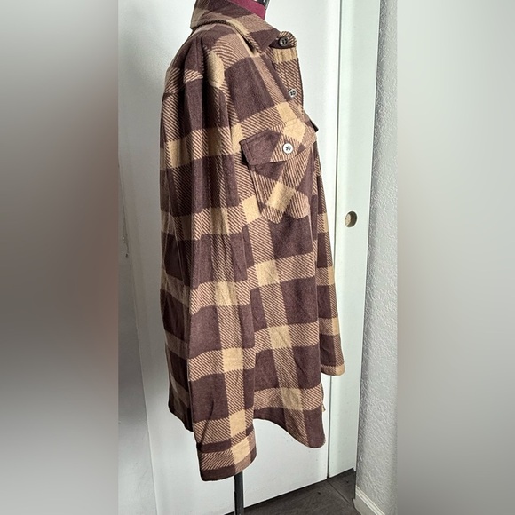 Brown and Tan Plaid Button-Up Shirt - Picture 4 of 7